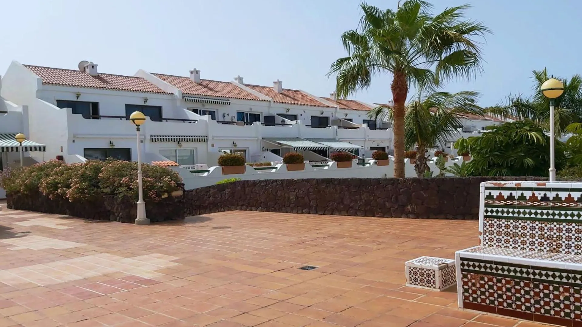 Live Costa Del Silencio Don Jose 2-0-5 Appartement Arona   Arona (Tenerife)
